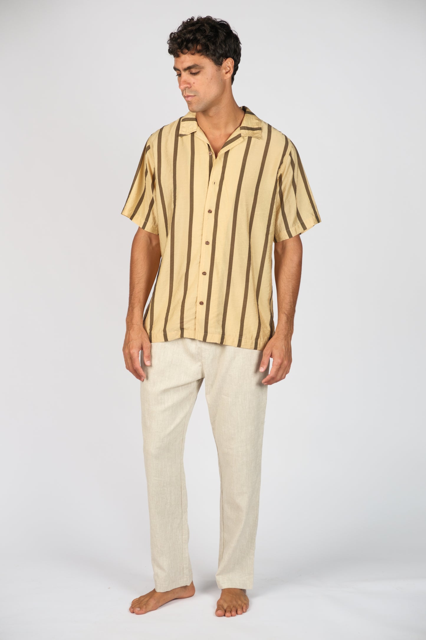 BILLY ALOHA SMOKED BANANA STRIPE SHIRT. YELLOW AND MOCHA STRIPES. RELAXED FIT.