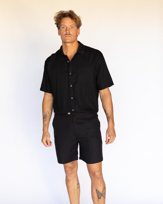 Mens Hawaii Resort Wear - Billy Aloha Cafe Shirt - Black Viscose 1