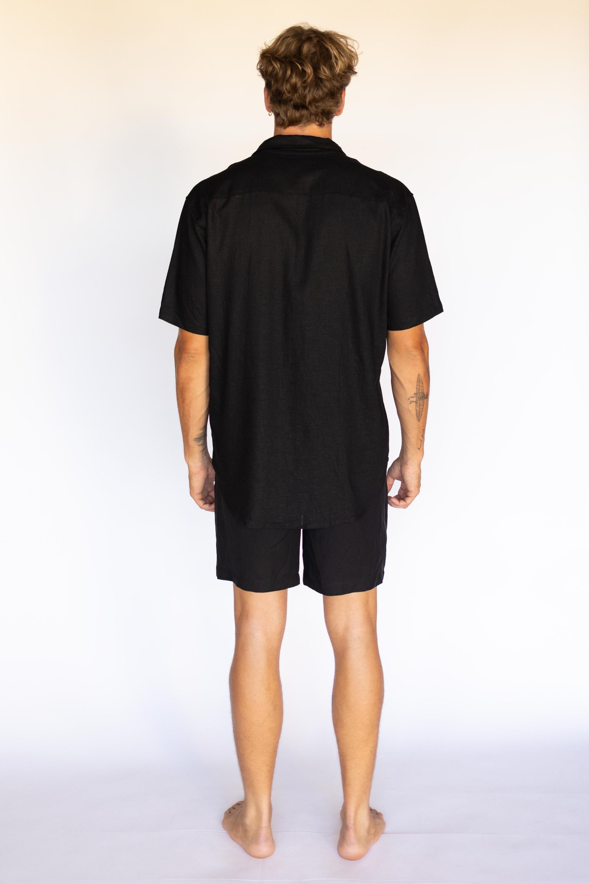 Mens Hawaii Resort Wear - Billy Aloha Cafe Shirt - Black Viscose 4